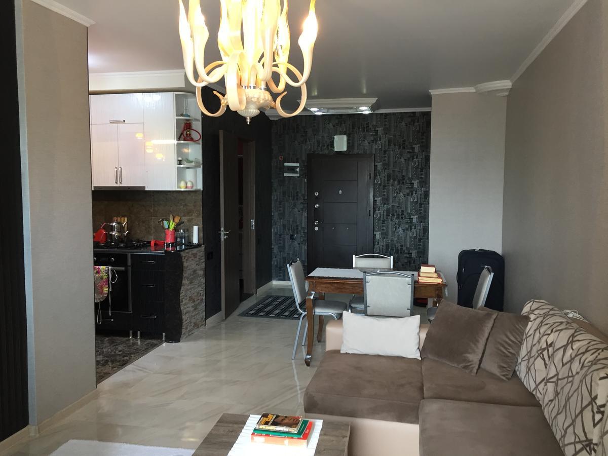 Apartment In Yalchin Star Residence Батуми Экстерьер фото